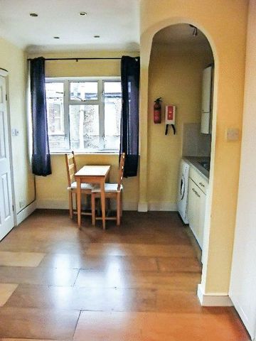 Studio to rent - Photo 5