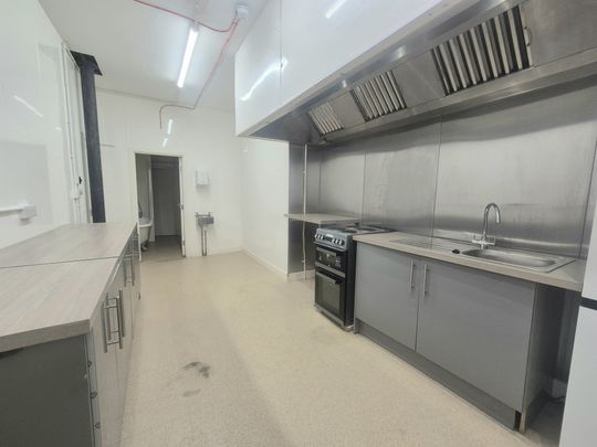 Shay Lane, Halifax - Photo 1