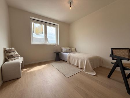 Halfopen nieuwbouw met drie slaapkamers - Photo 4