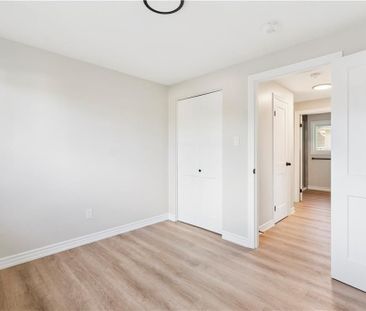 For Lease - 10 Sycamore Street Unit# Main, Hamilton, Ontario - Photo 4