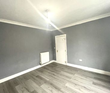 Bedford Street - Photo 1