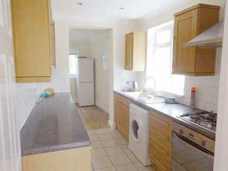 7 bedroom house share to rent - Photo 3