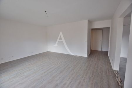 Location Appartement 3 pièces 72m² - Photo 2