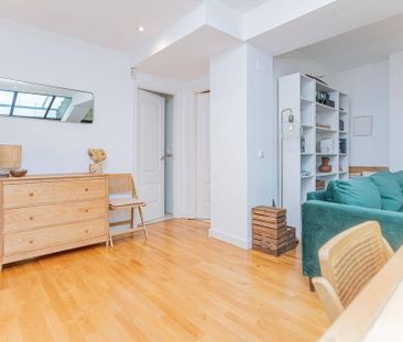 Luxury penthouse for rent in Madrid, Spain - Photo 5