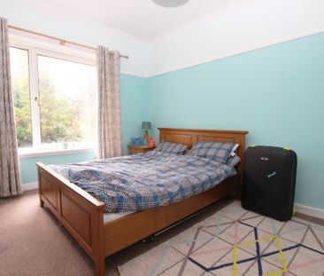 Dorchester Avenue, Kelvindale, Glasgow - Photo 2
