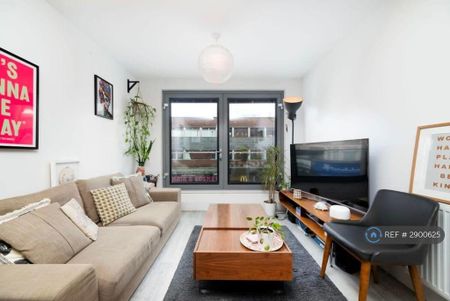 1 bedroom flat to rent - Photo 4