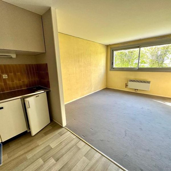 Location Appartement 1 pièce 21m² MONT ST AIGNAN 76130 - Photo 1