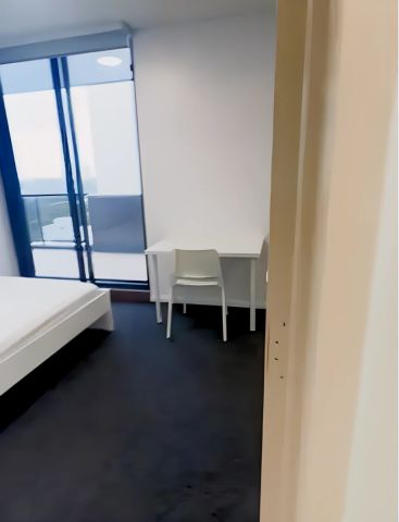 2 bed 2 bath-11xx - Photo 2