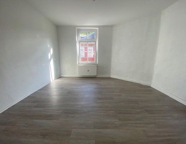 Gut geschnittene 3-Zimmer-Wohnung im Essener Nordviertel - kürzlich erst saniert! - Foto 1