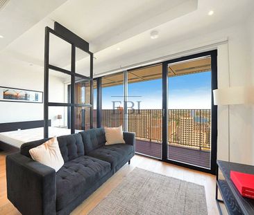 Corson House, 157 City Island Way, E14 0TP - Photo 1