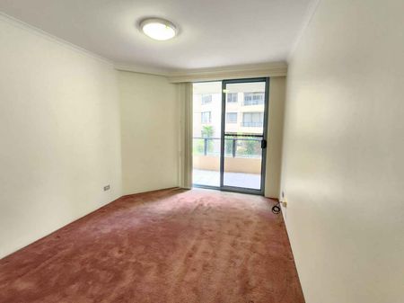 Afordable Rent! - Photo 3