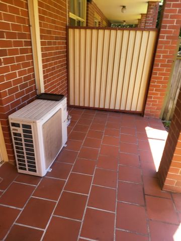 Dulwich Hill - Photo 2