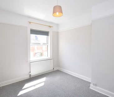 12 Aigburth Park, Belfast, BT4 1PQ - Photo 6