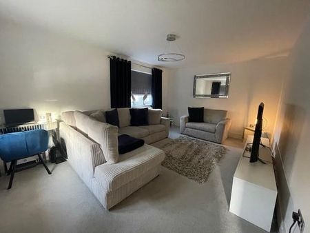 3 bedroom detached house to rent - Photo 3