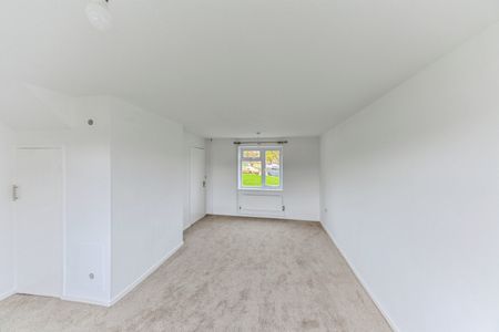 Maltby Close, Peterborough, Wittering - Photo 2