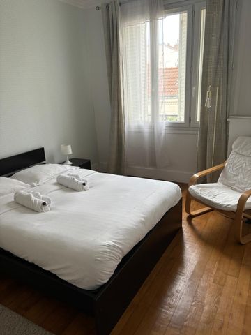 Location Appartement 3 pièces 75m² LA GARENNE COLOMBES 92250 - Photo 5