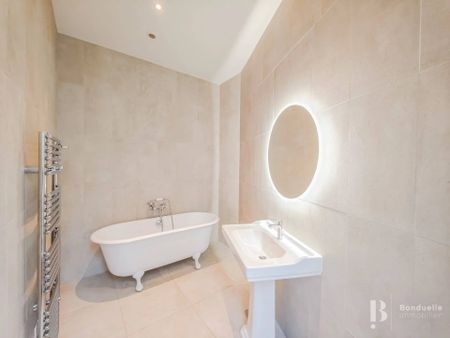 Rental Apartment Paris 16th Chaillot - Photo 5