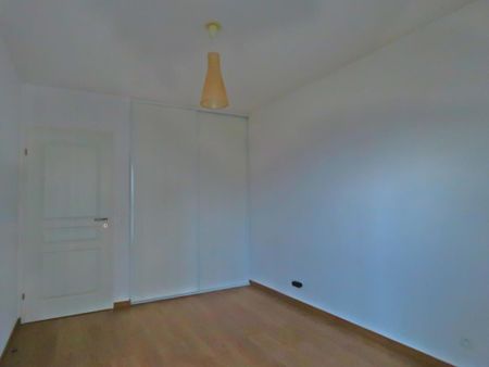 Location Appartement 5 pièces Meublé 95m² BORDEAUX 33300 - Photo 3