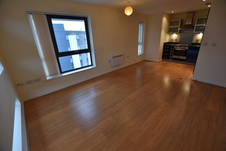 The Decks Runcorn Cheshire - Photo 3