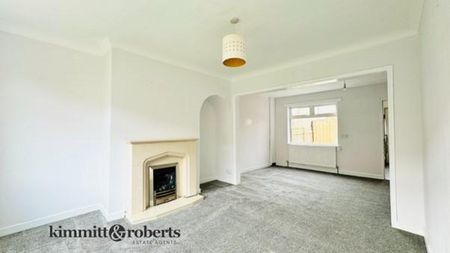 2 bedroom terraced house to rent - Photo 2