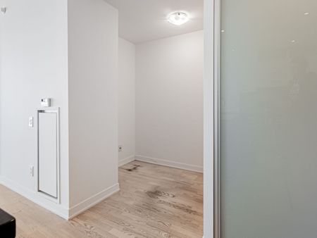 For Lease - 90 Park Lawn Road Unit# 2609, Toronto, Ontario - Photo 3