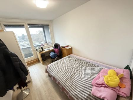 Donaupark nur einen Sprung entfernt: Möblierte 3 Zimmer mit Loggia! - Photo 2