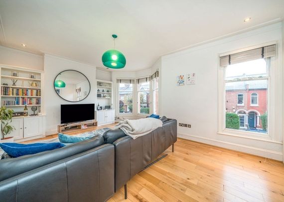 Burnbury Road, SW12 0EJ, London - Photo 1