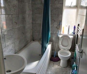Room in a Shared House, Dersingham Avenue, E12 - Photo 5