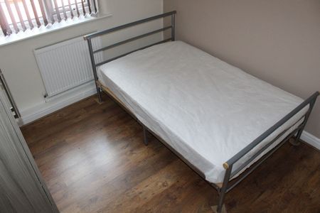 Eldon Street, Ashton-on-Ribble, PRESTON, Lancashire PR2 2AY - Photo 4