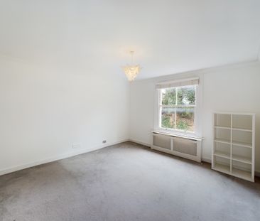 Charlton Church Lane, Charlton, SE7, London - Photo 5