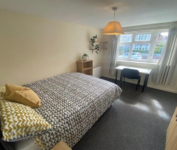 Charles Ave, Lenton Abbey, NG9 2SH - Photo 6