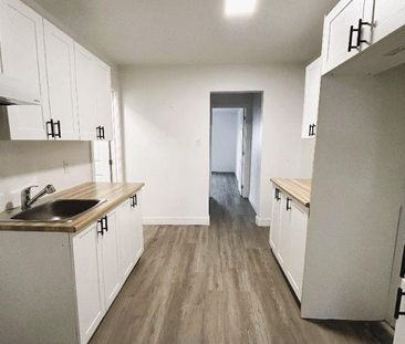 3 ½ à louer – Disponible maintenant - Photo 2