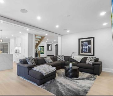 For Lease - 2506 Camilla Road, Mississauga, Ontario - Photo 3