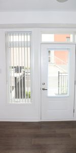 For Lease - 40 Orchid Place Drive Unit# 28, Toronto, Ontario - Photo 3