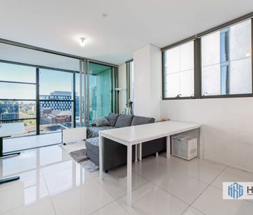 Great One Bed Apartment - Photo 1