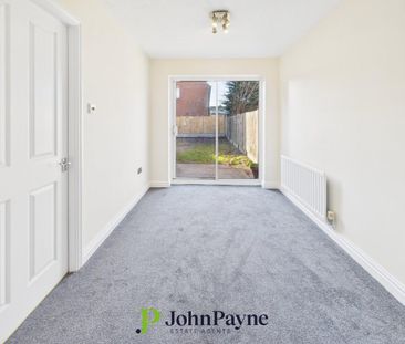 3 bedroom end of terrace house to rent - Photo 4