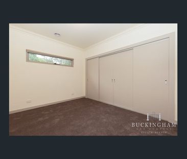 Modernity amongst the gum trees! - Photo 2