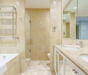 2 Bedroom Apartment, Westferry Circus, Canary Wharf, London - Photo 5