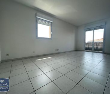Location Appartement 2 pièces 48m² CHATEAURENARD 13160 - Photo 2