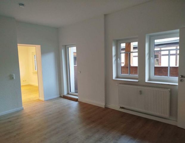 lauschige 2 Zimmerwohnung mit Balkon in der City von Altenburg - Photo 1
