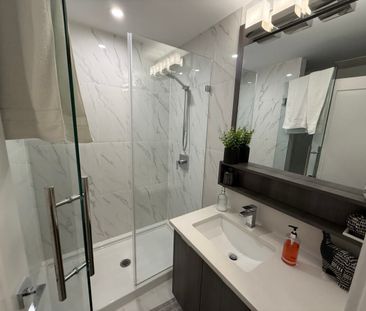 Modern Penthouse in Surrey - Photo 6