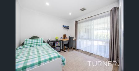 Spacious Family Home, Great Location - Photo 4