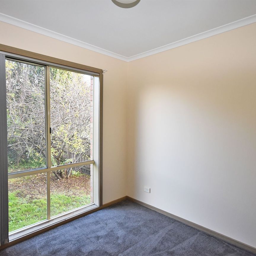 7/6 Mount View Parade, Mooroolbark - Photo 1