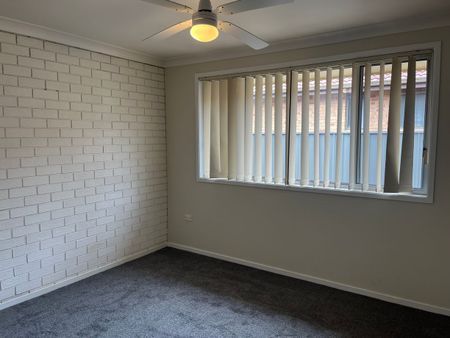 Two bedroom duplex in the heart of Corlette - Photo 2