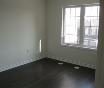 For Lease - 685 Laking Terrace, Milton, Ontario - Photo 5