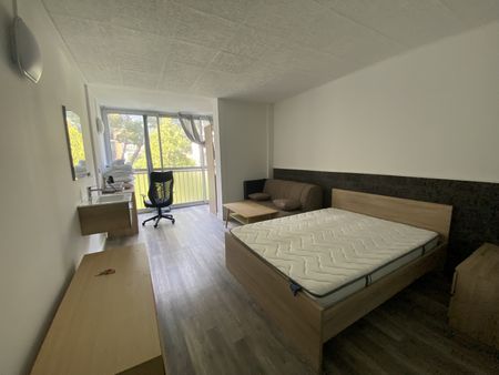 CHAMBRE COLOCATION A LOUER / LA SERINETTE TOULON - Photo 3