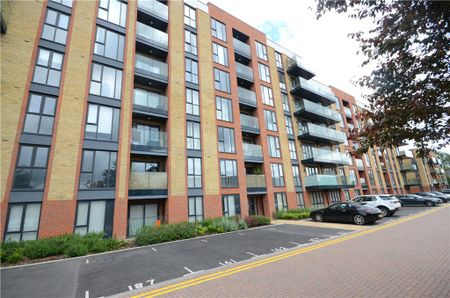 2 bedroom apartment to rent - Photo 3