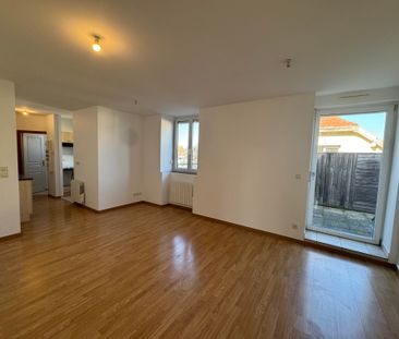 Location Appartement 3 pièces 58m² - Photo 2