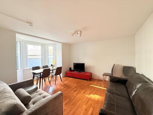 44 Galgorm Road, Ballymena, BT43 5HA - Photo 1