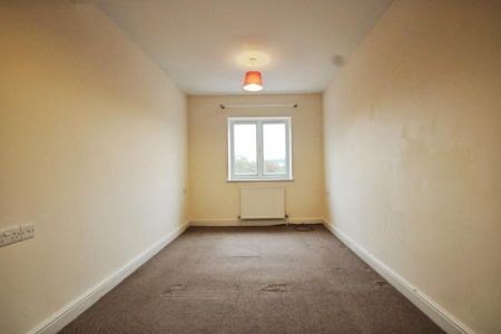 2 bedroom maisonette to rent - Photo 5